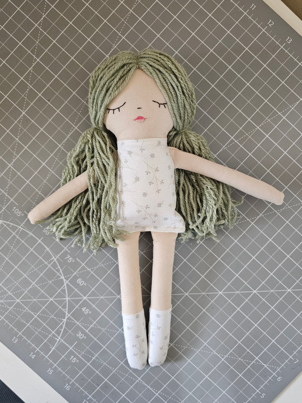 Flower Fabric Yarn Doll- Ivory